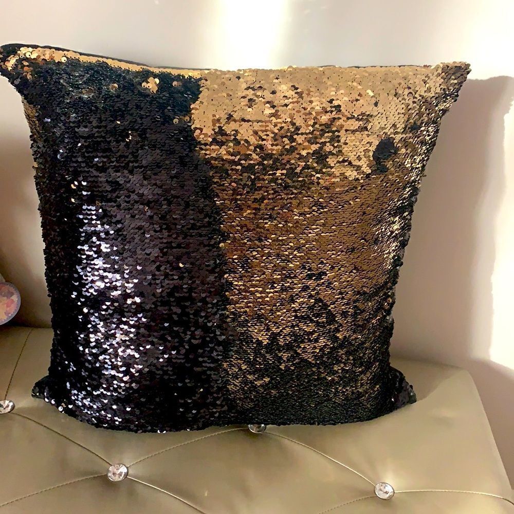 Black and Gold sequins pillow